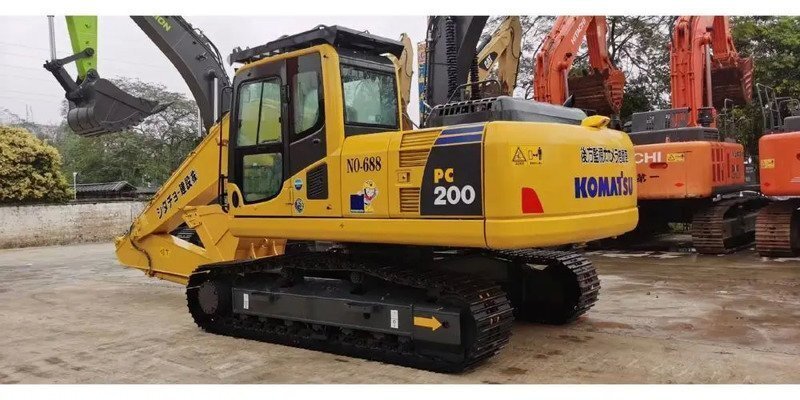 komatsu pc200