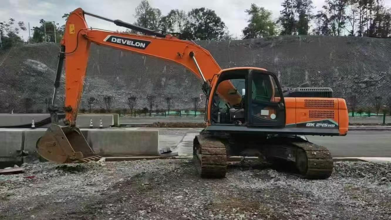 Экскаватор Doosan DX245 2023 года выпуска