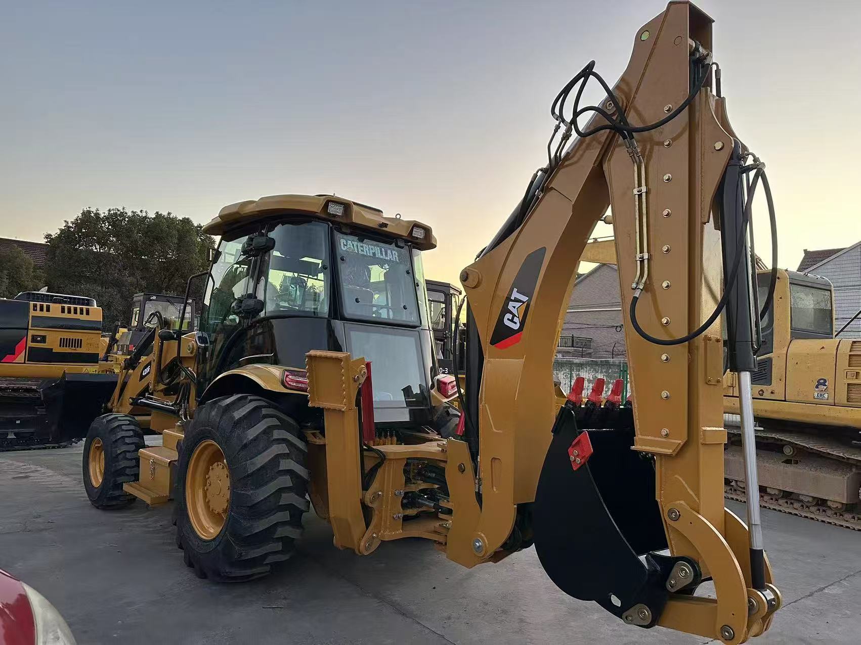 caterpillar 420F backhoe loader