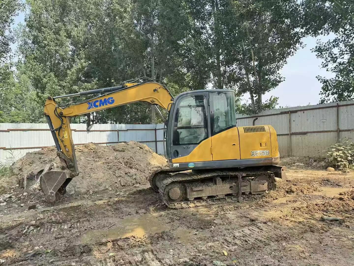 2018 عام 2018 حفارة XCMG XE75DA