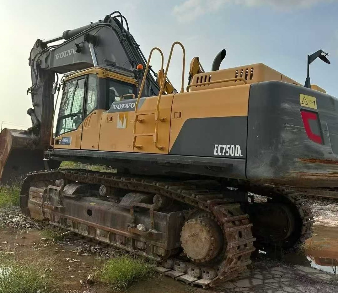 2020 year volvo EC750DL excavator